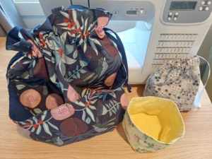 Bags and containers of all shapes & sizes Debbie's sewing classes teach you how to make all sorts of bags and other useful items